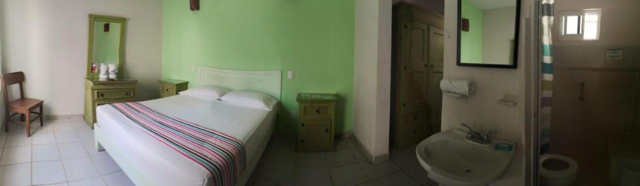 Hotel Quinta Mar Y Selva Chacala  Bagian luar foto